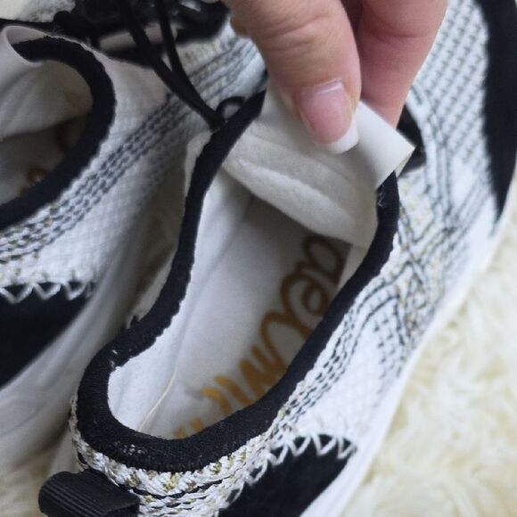 Sam Edelman Black and White Sneakers with Mesh and Leather Uppers - Picture 5 of 6